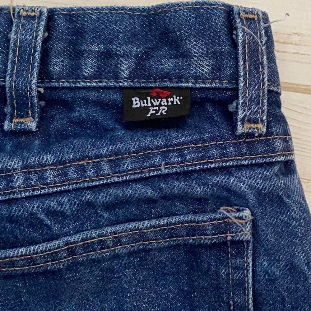 Bulwark Flame Resistant Jeans - Picture 3 of 6